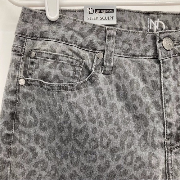 NWT New Directions Sleek Sculpt Cheetah Print Women’s Skinny Jeans Size 10R - Picture 4 of 12